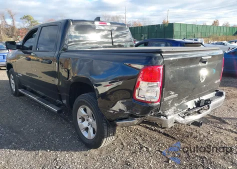 2024 Ram 1500 Big Horn 4X4 5'7 Box z USA, uszkodzony, nr VIN 1C6RRFFG4RN112179